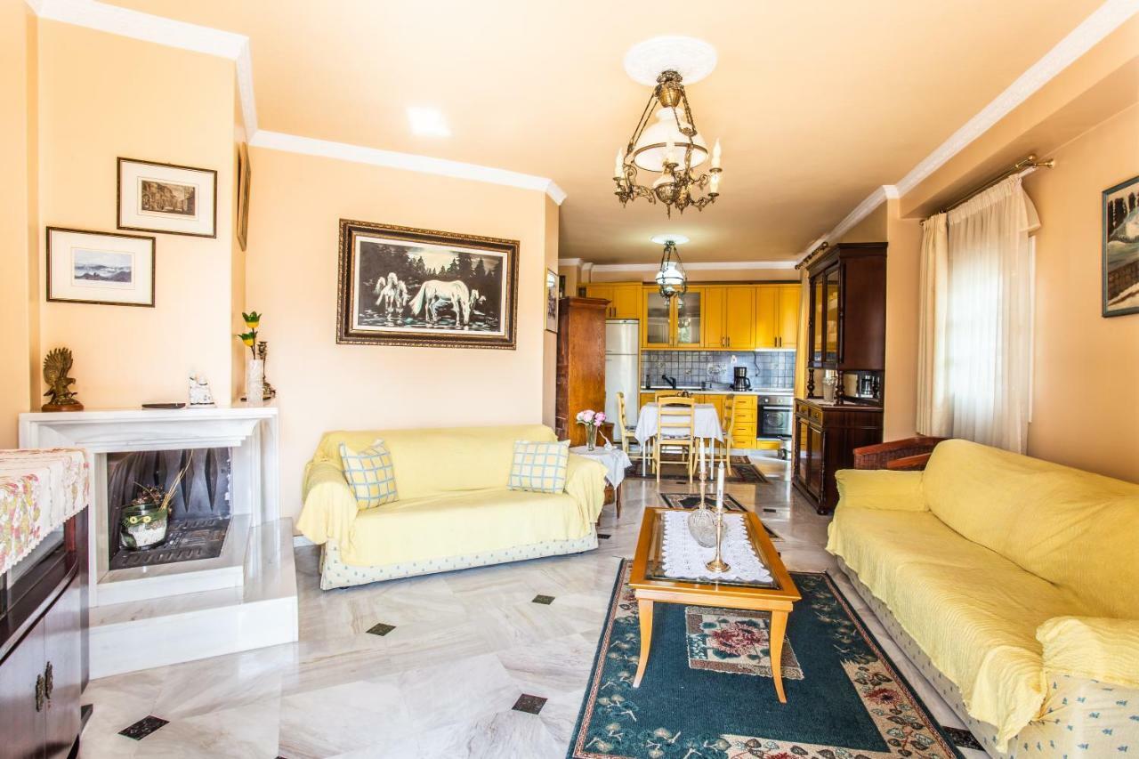 Apartment In Kalamaria Thessaloniki Buitenkant foto